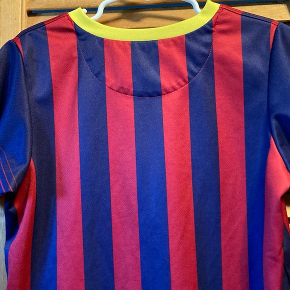 Nike FCB QATAR Blue/Red Soccer Jersey - Picture 12 of 12